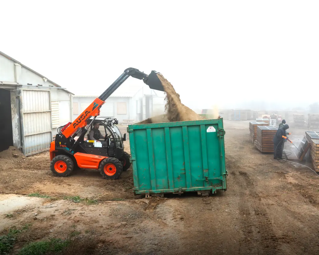 T164E