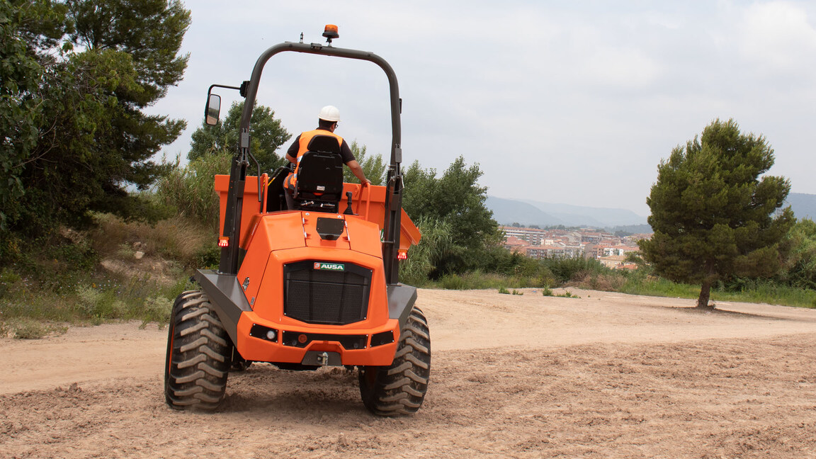 AUSA D601AP dumper
